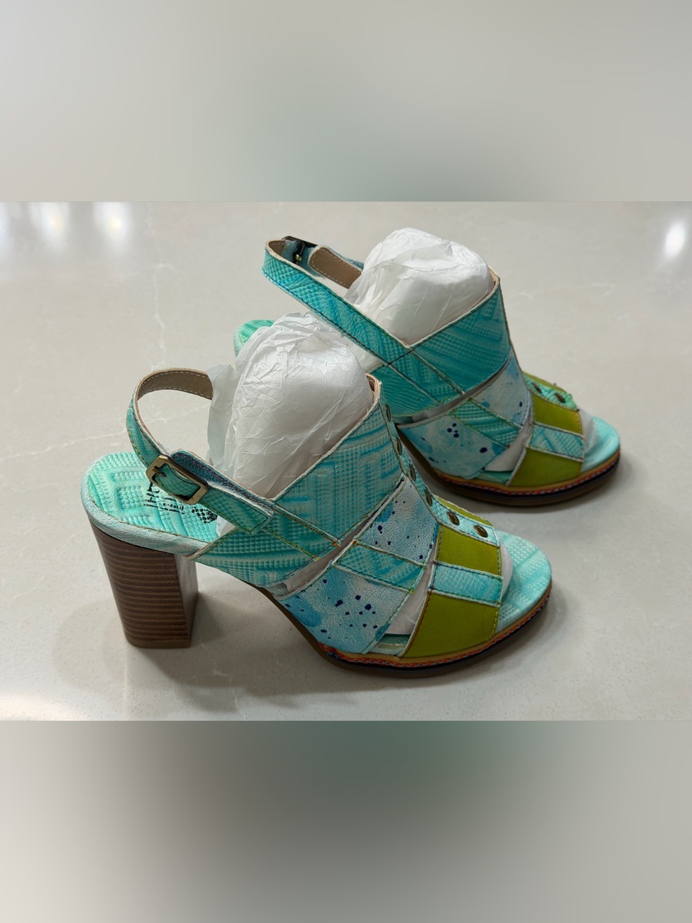 NIB L'Artiste by Spring Step Brisk Green Leather Slingback Sandals Size 38
